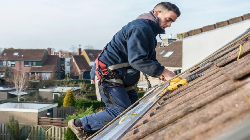 All Of Your Repairs Should Be Performed By Professional Commercial Roofers