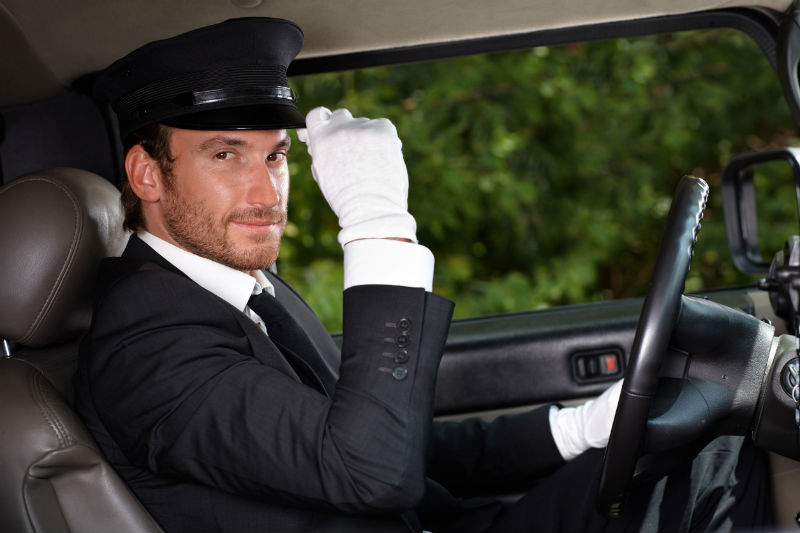 Chauffeurs and Executive Sedans in Kahului Are Ideal for Business Travelers