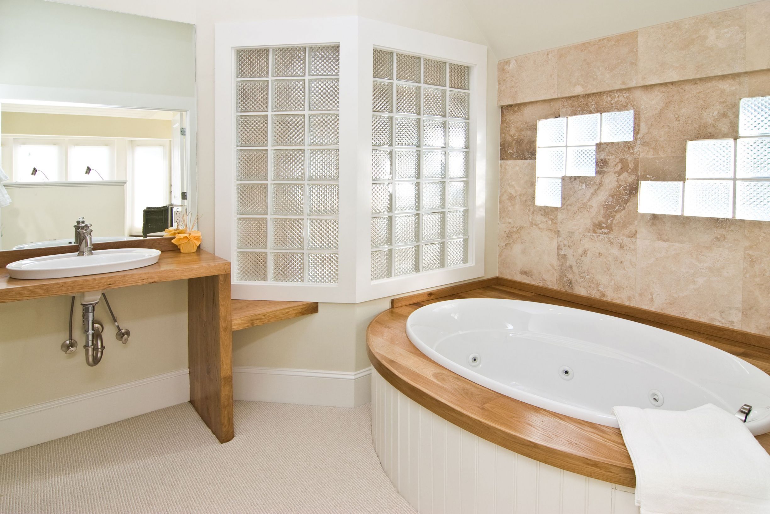 Contact a General Remodeling Contractor in Spokane Valley about Your Bathroom Design Ideas