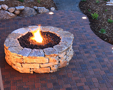 Tips on Selecting the Right Outdoor Fireplaces in Waukesha WI