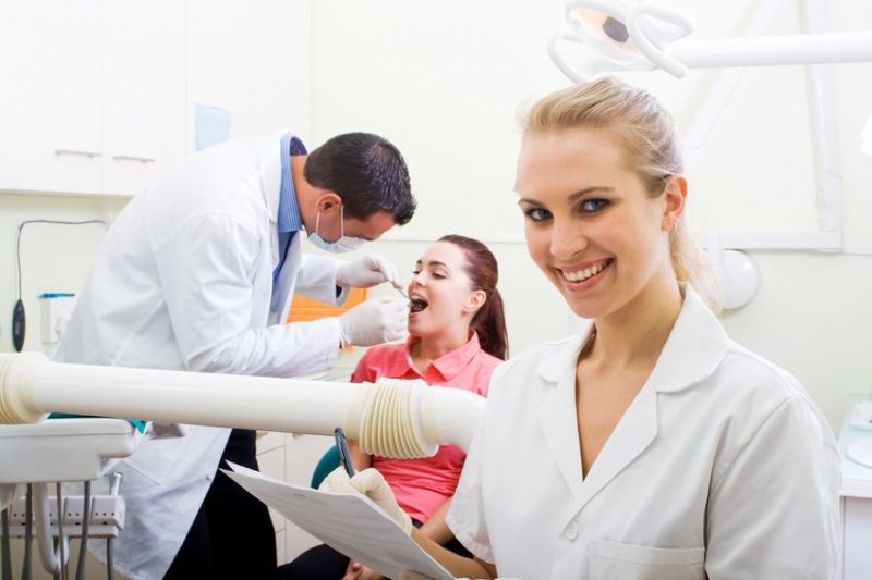 Family Dentistry Services in Midwest City OK Include Treatment For Periodontitis