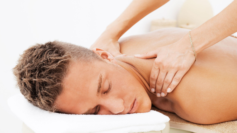 3 Reasons to Treat Yourself to a Body Rub Today