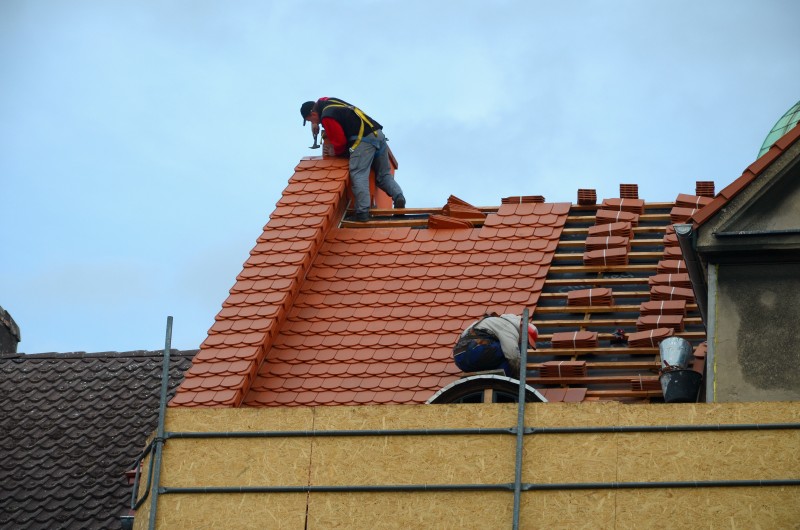 Efficient Roof Repairs: Roof Maintenance in Kansas City