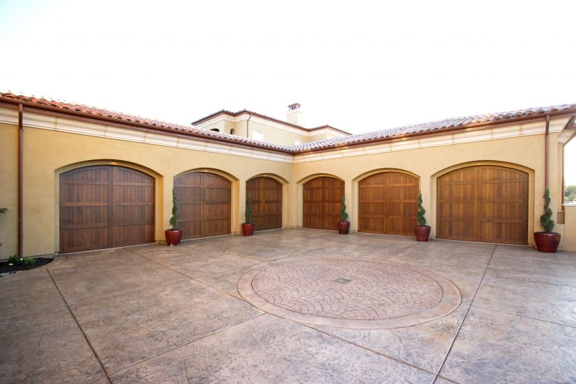 Cover Your Garage Floor in Boston With Epoxy and Get These Benefits