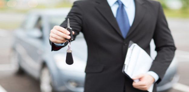 How to Compare Car Dealers in Forest Park to Find the Best One