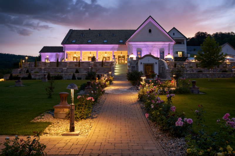 Creating Dramatic, Intriguing Effects With LED Landscape Lighting