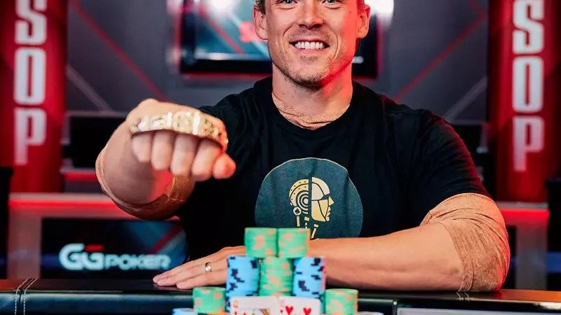 Why You Should Hire a Poker Mindset Coach