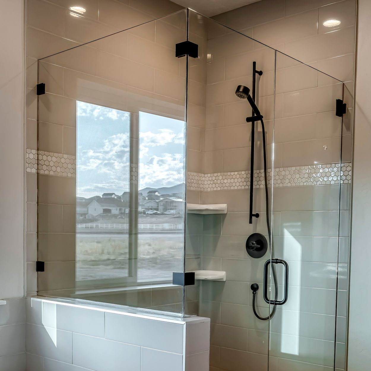 3 Reasons Your Roselle Bathroom Remodel Should Include Glass Shower Doors